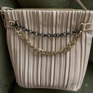 NWT Jessica Simpson "Becca" Crossbody Bucket Bag